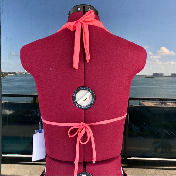 Isabella Rose 🌹French Pastry Triangle Bikini Top - Picture 7 of 12